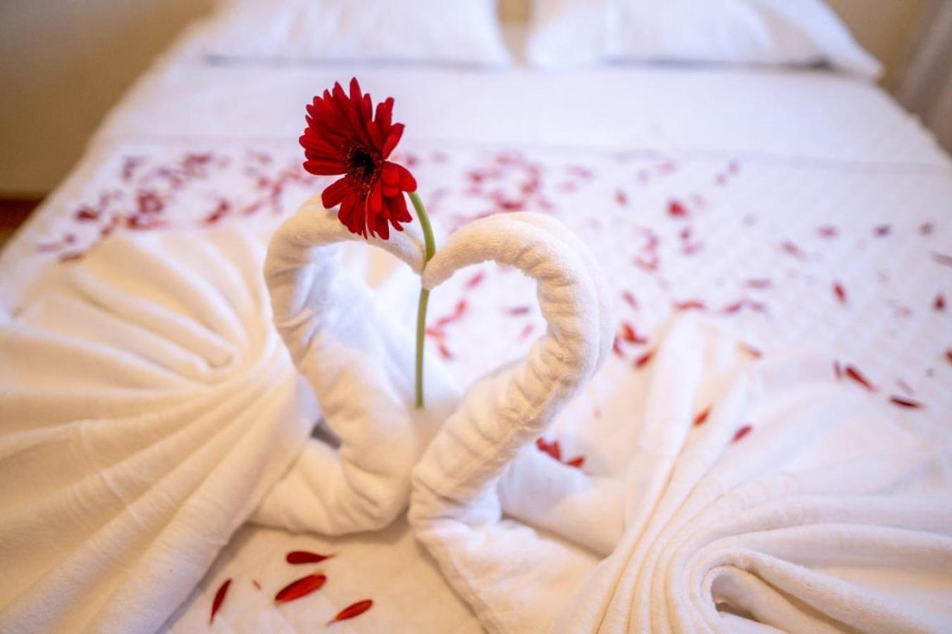 Hotel Los Manantiales Panajachel Dış mekan fotoğraf