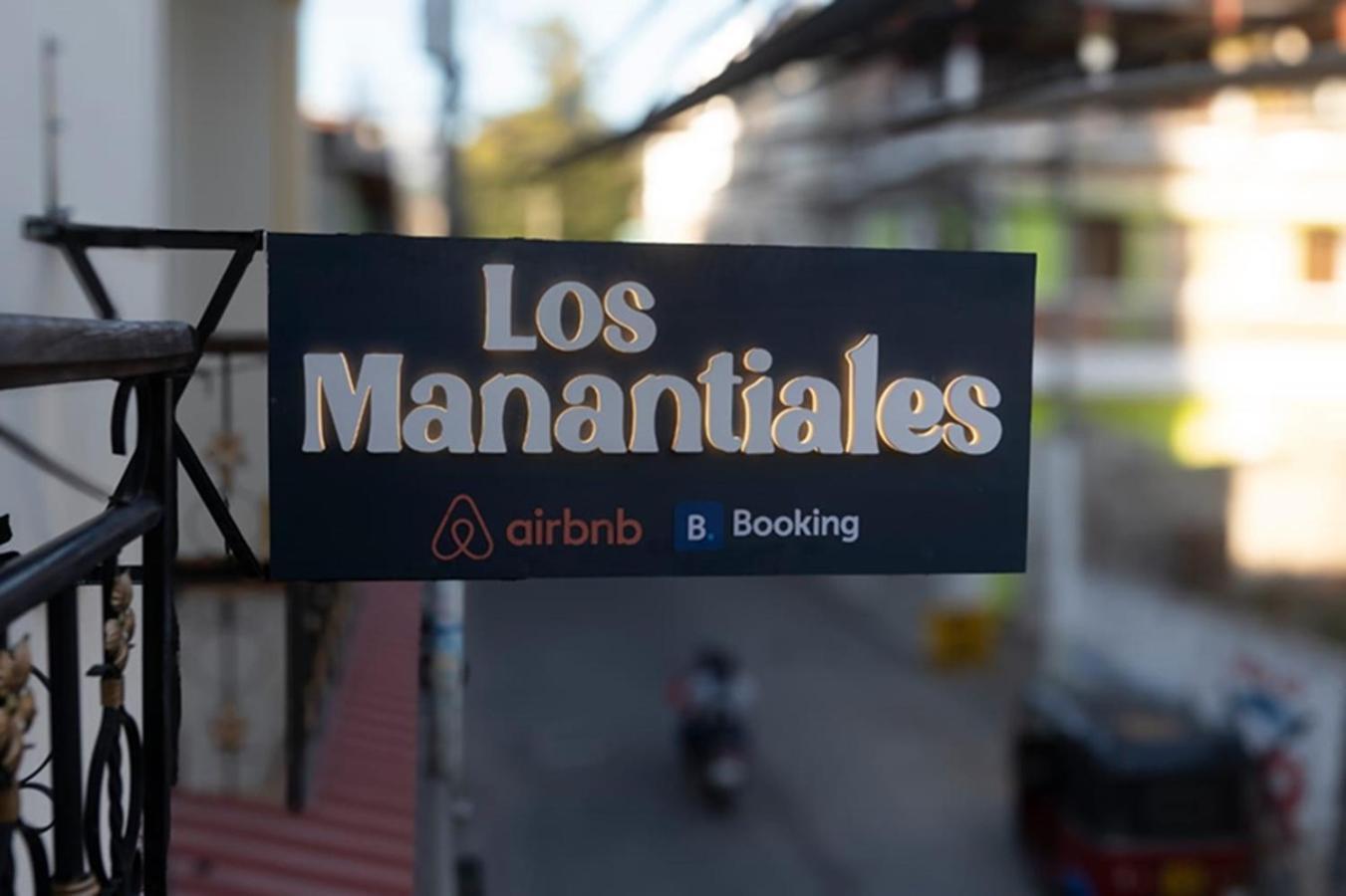Hotel Los Manantiales Panajachel Dış mekan fotoğraf